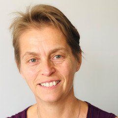 Anita Saur