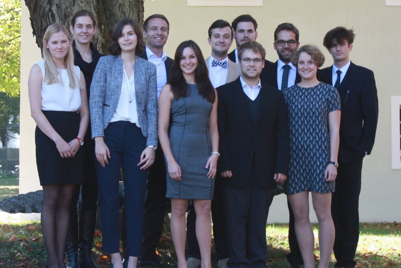 hinten v.l.n.r. Christiane von Bary (Coach), Folko Moroni (Coach), Ulrich V&ouml;lker, Johannes Weigl (Student Coach), Tobias Gafus, Felix Hofreither  vorne v.l.n.r. Anita Schiele (Student Coach), Veronika Scharf, Johanna Kaufmann, Hannes Wolff, Anna Neumann