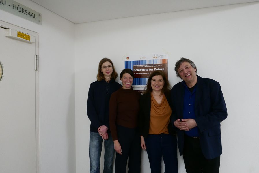 von links nach rechts: Janis Müller, Dr. Stefanie Wehner, Dr. Annegret Meißner, Prof. Dr. Bernhard Stahl