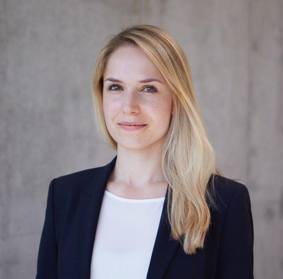 Dr. Delia Palenker Dr. Delia Palenker