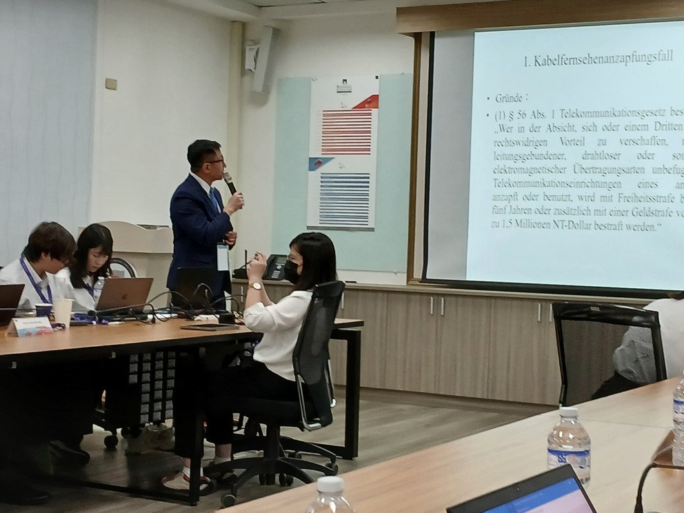 9. Deutsch-TaiwanesiStrafrechtsforum  sches „Gesetzlichkeitsprinzip im Strafrecht“