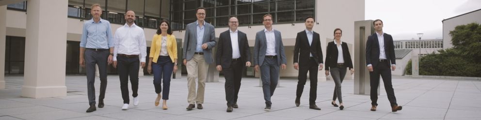 Interdisciplinary research team, including Spokesperson Professor Jan Krämer and Deputy Spokesperson Professor Andreas König, who jointly planned and initiated the RTG over the past three years.