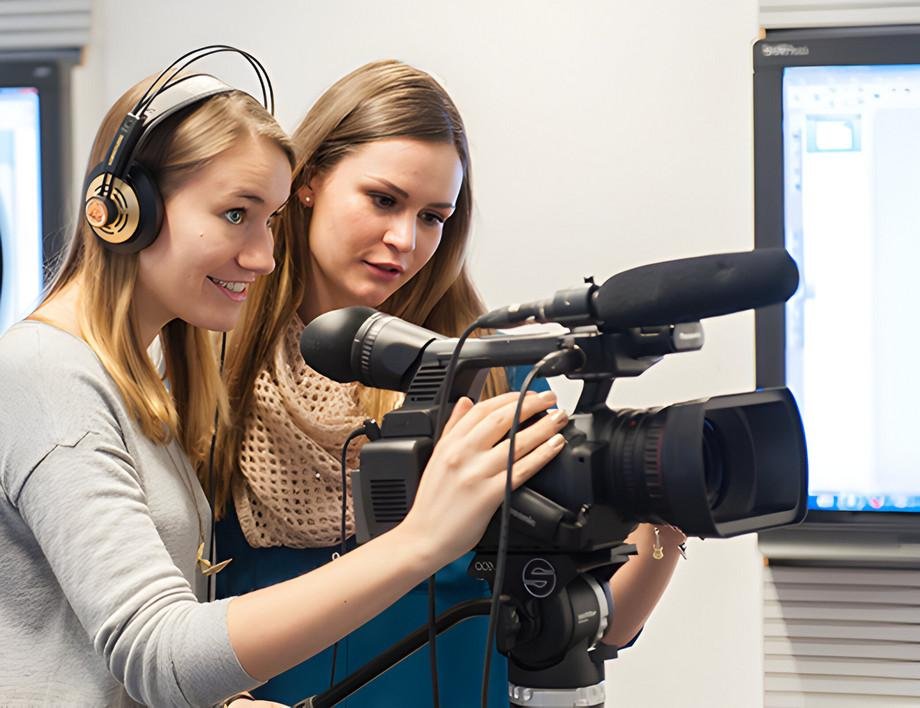 Virtual University of Bavaria (vhb) course in Media Law for Students of Communication Studies