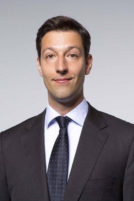 Dr. Daniel Holzmann