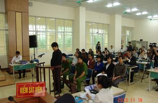 Veranstaltung eines strafrechtlichen Moot Court aus Anlass der Justizreform in Vietnam