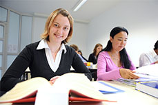 Studierende der Universität Passau Studierende der Universität Passau