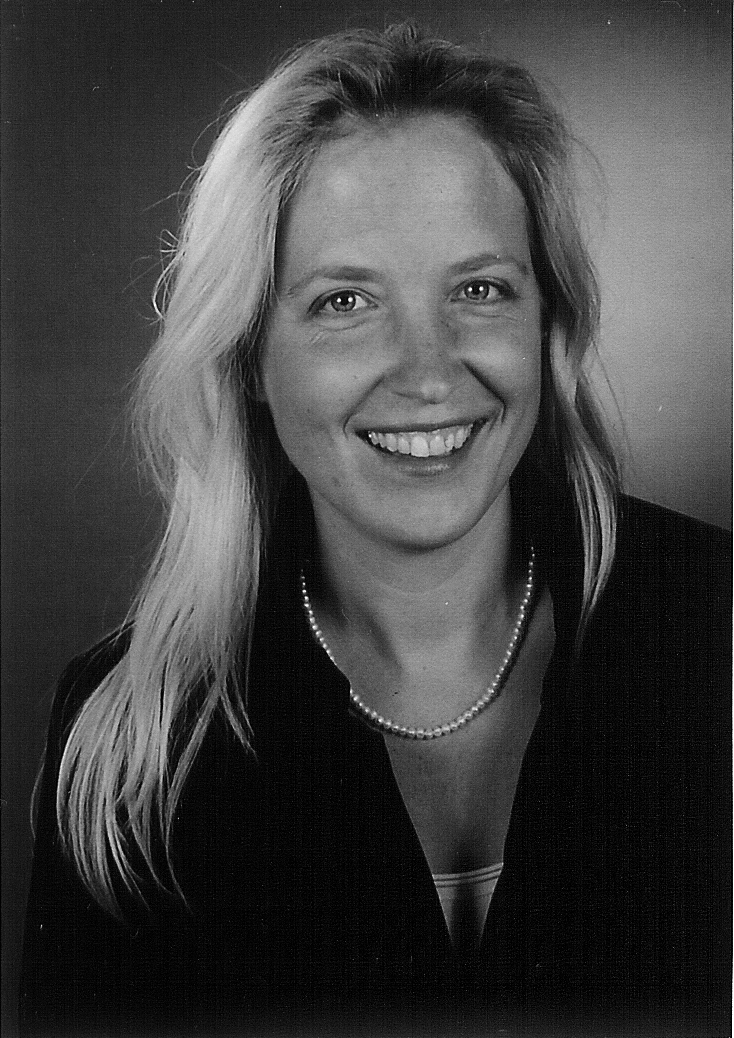 Dr. Bettina Riehm