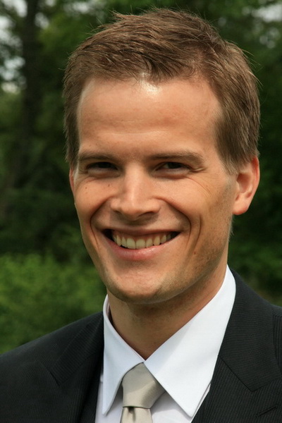 Prof. Dr. Christian Thiemann Prof. Dr. Christian Thiemann