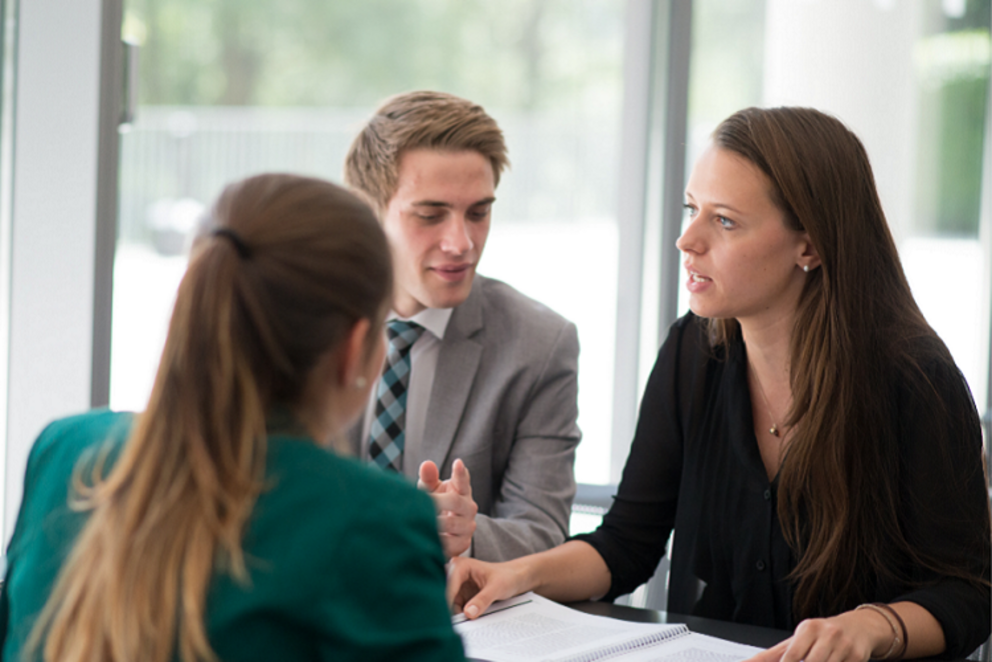 Symbolic picture for the EU project LAWtrain: a team from the University of Passau develops training materials on European procedural law