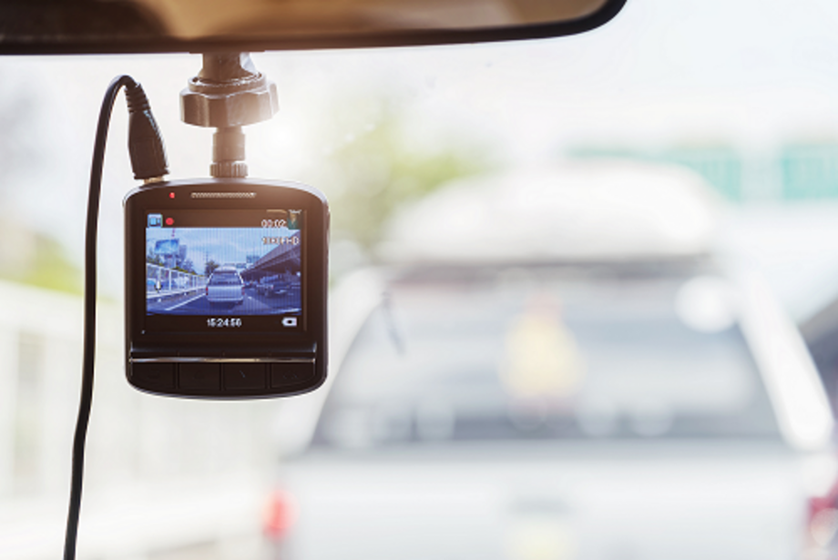 Projekt „Privacy BlackBox“: Datenschutzkonformer Kameraeinsatz im Auto